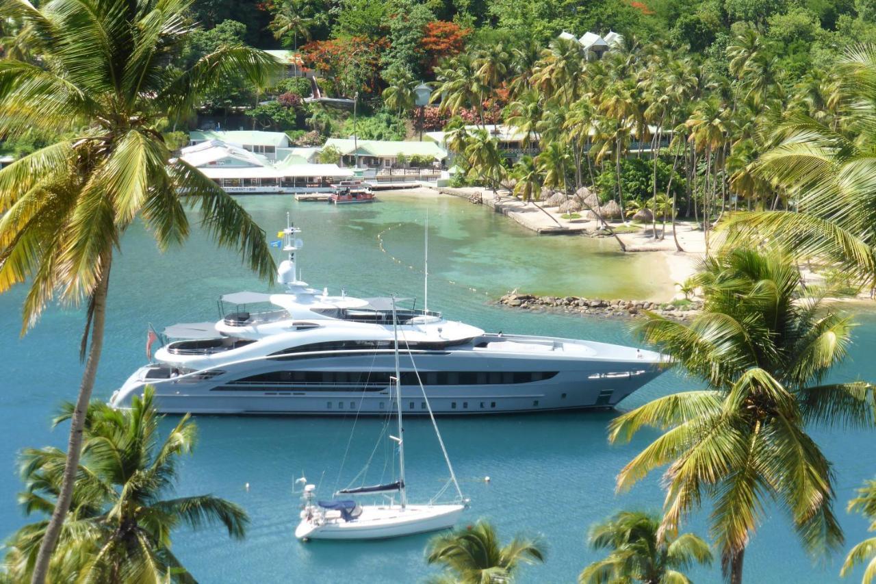 Marigot Palms Luxury Caribbean Apartment Suites Exterior photo